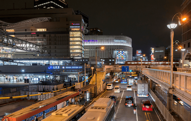 大阪駅前ファッションビル3